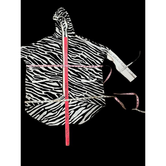 Belldini Sweater Hoodie, Size M - Picture 7 of 7